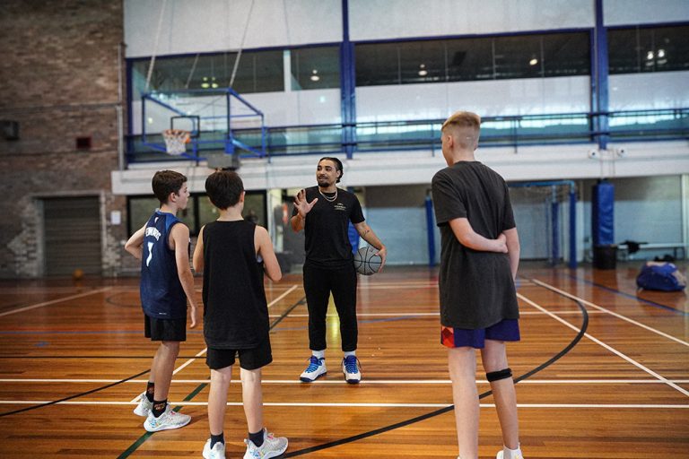 Harbour City basketball Trainer Keeto Browne's session with under 16's kids
